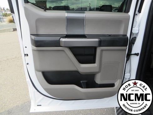 Used 2018 Ford F150 XLT w/ Equipment Group 302A Luxury image 46