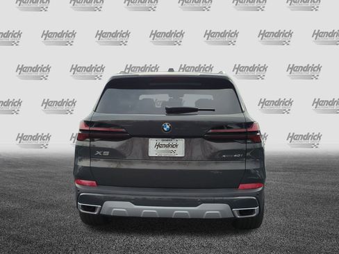 Used 2026 BMW X5 xDrive40i AWD/4WD image 9