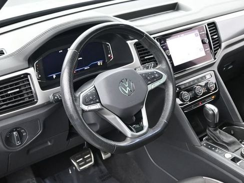 Used 2020 Volkswagen Atlas Cross Sport SEL Premium R-Line AWD/4WD image 24