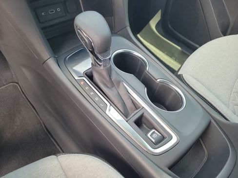 Used 2024 Chevrolet Equinox LS w/ LS Convenience Package FWD image 28