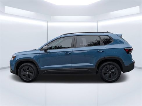 New 2026 Volkswagen Taos S image 6