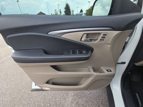 Used 2022 Honda Ridgeline RTL-E image 30
