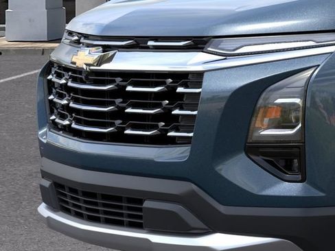 New 2027 Chevrolet Equinox LT w/ Safety and Technology Package FWD image 13