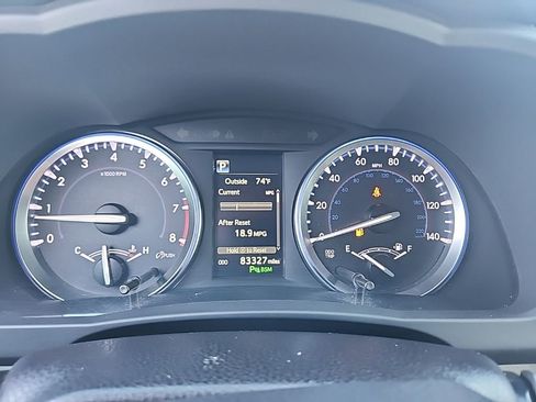 Used 2018 Toyota Highlander Limited image 13