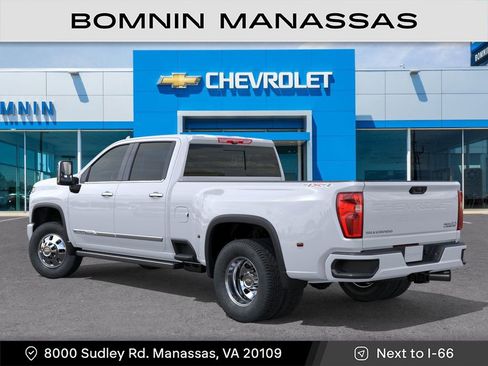 New 2026 Chevrolet Silverado 3500 High Country w/ High Country Premium Package image 4