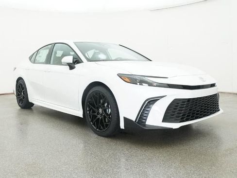New 2026 Toyota Camry SE image 29