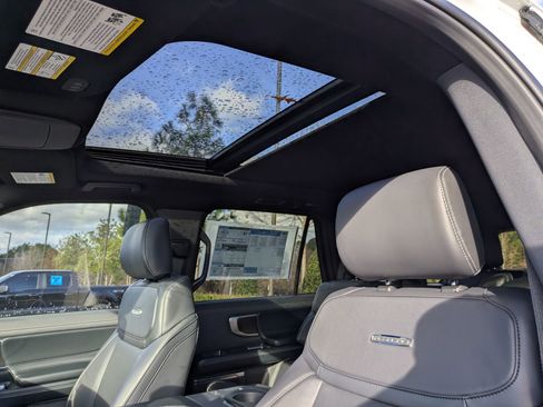 New 2025 Ford Expedition Platinum w/ Stealth Appearance Package image 25