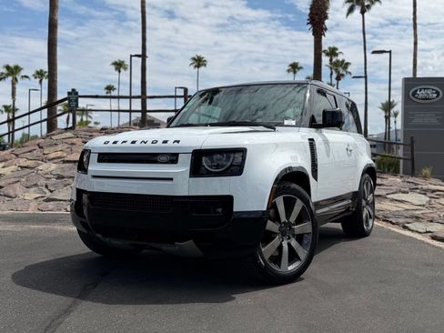New 2026 Land Rover Defender 90 V8 AWD/4WD image 1