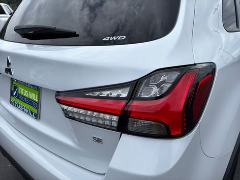 Used 2025 Mitsubishi Outlander Sport SE AWD/4WD image 34