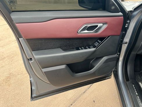 Used 2024 Land Rover Range Rover Velar Dynamic HSE image 14