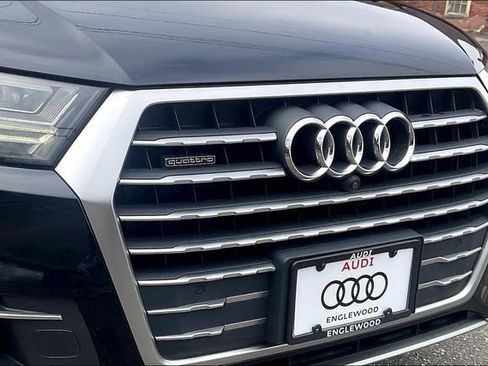Used 2017 Audi Q7 3.0T Premium Plus w/ Premium Plus Package AWD/4WD image 30
