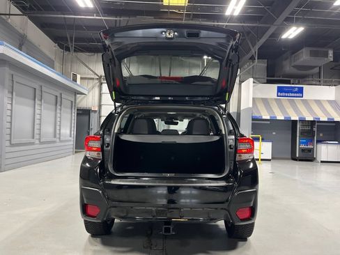 Used 2021 Subaru Crosstrek 2.5i Sport w/ Moonroof Package AWD/4WD image 11