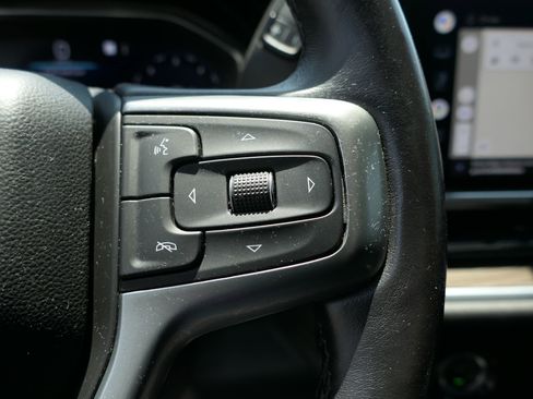 Used 2022 Chevrolet Silverado 1500 LT w/ LPO, Dark Essentials Package RWD image 16