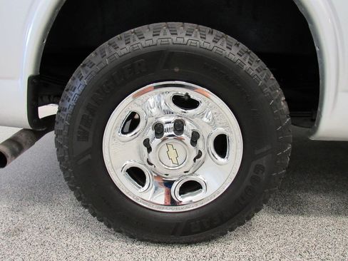 Used 2020 Chevrolet Express 2500 Extended w/ Driver Convenience Package RWD image 14