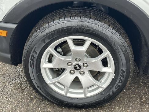 Used 2021 Ford Bronco Sport image 8