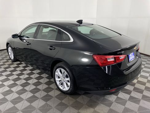 Used 2025 Chevrolet Malibu LT image 9