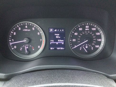 Used 2018 Hyundai Tucson Value AWD/4WD image 25