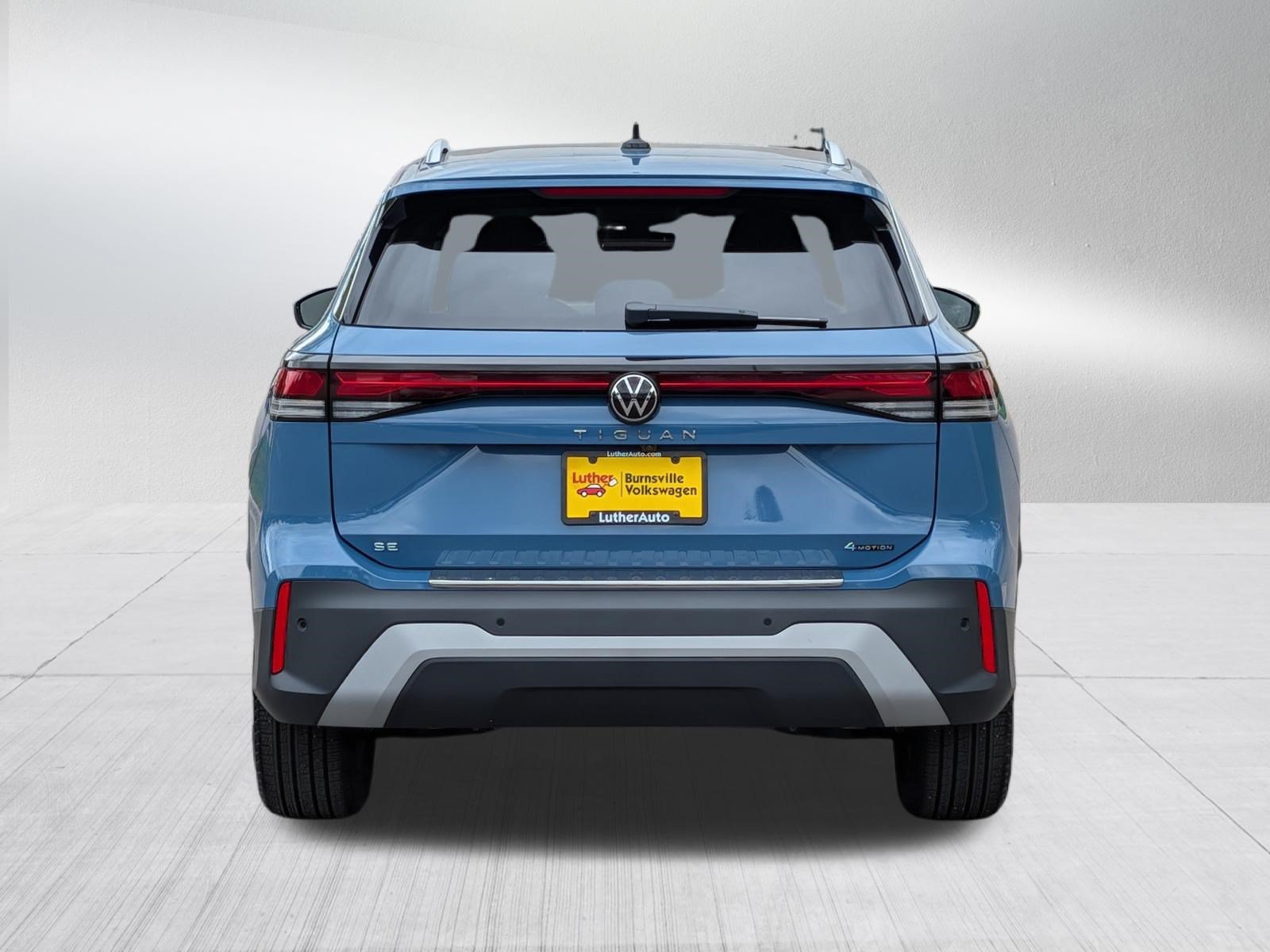 Certified 2026 Volkswagen Tiguan SE AWD/4WD image 6