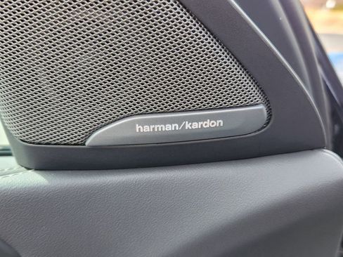 New 2026 BMW X6 xDrive40i image 18