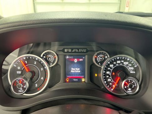 New 2026 RAM 2500 Tradesman AWD/4WD image 11