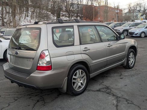 Used 2006 Subaru Forester 2.5X L.L. Bean image 10