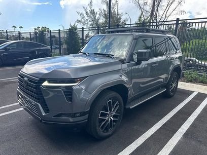 Used 2024 Lexus GX 550 w/ Accessory Package (2T)