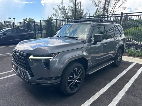 Used 2024 Lexus GX 550 w/ Accessory Package (2T) AWD/4WD image 1
