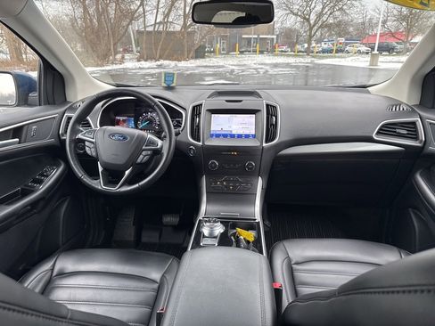 Used 2020 Ford Edge SEL w/ Convenience Package image 14