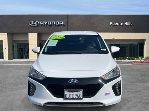 Used 2019 Hyundai Ioniq Electric image 2