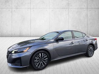 Used 2024 Nissan Altima 2.5 SV video 1