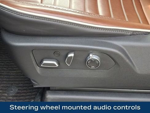 Used 2025 GMC Sierra 3500 Denali Ultimate image 19