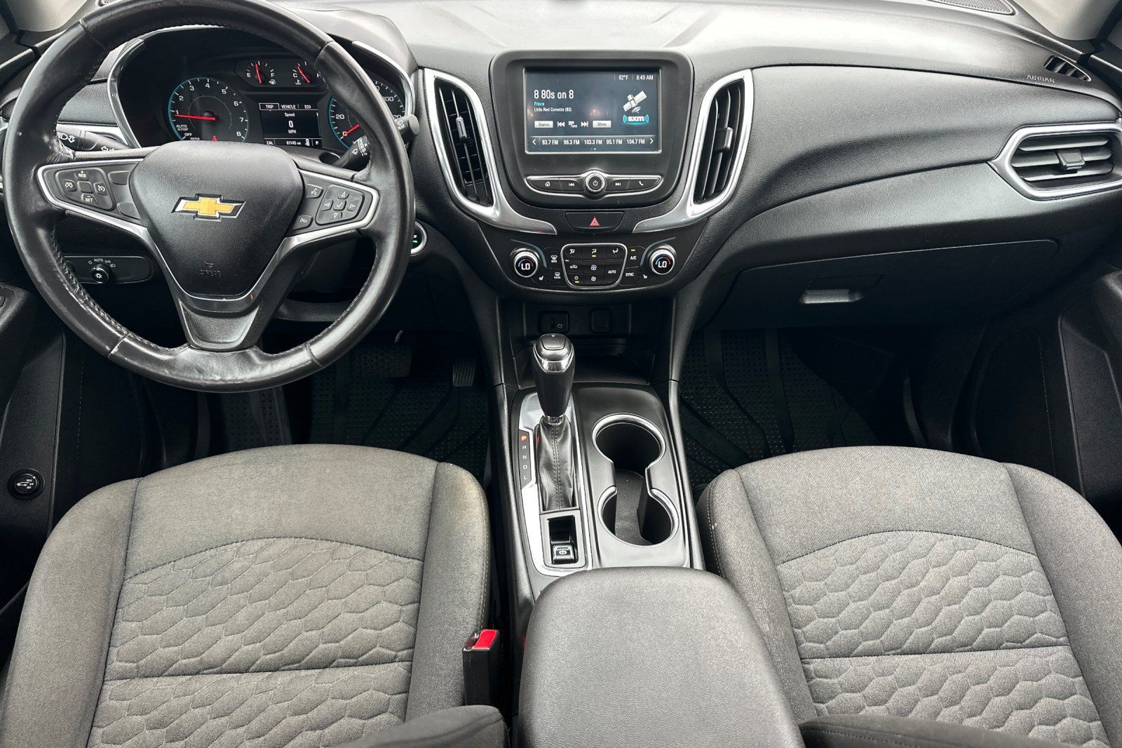 Used 2018 Chevrolet Equinox LT FWD image 15