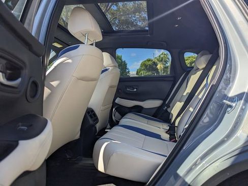 New 2025 Acura ADX A-Spec image 8