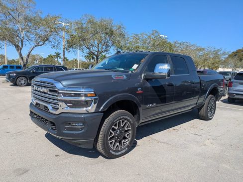 New 2026 RAM 2500 Limited AWD/4WD image 9