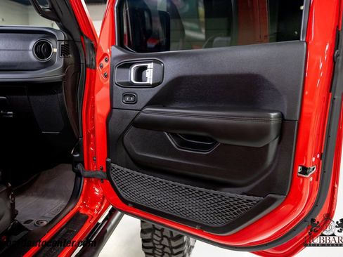 Used 2024 Jeep Wrangler Unlimited Rubicon 392 AWD/4WD image 25