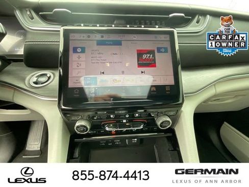 Used 2022 Jeep Grand Cherokee L Overland w/ Luxury Tech Group IV AWD/4WD image 19