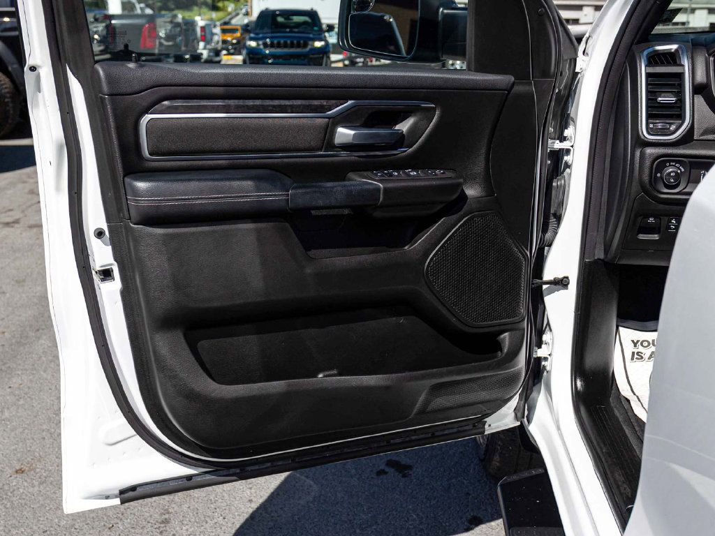 Used 2024 RAM 1500 Big Horn AWD/4WD image 11