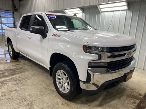Used 2020 Chevrolet Silverado 1500 LT w/ All-Star Edition image 2