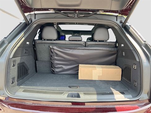 New 2025 Cadillac Escalade IQ Luxury 1 w/ Smart Trailering package image 29