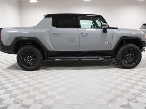 New 2025 GMC Hummer EV 2X image 12