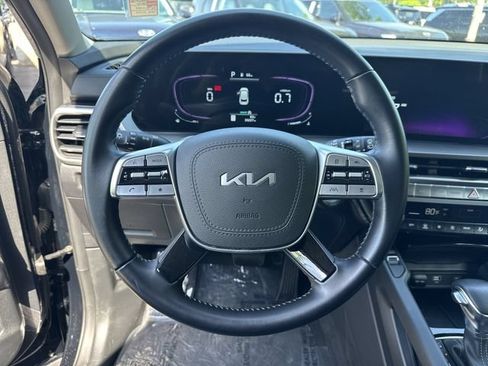Used 2023 Kia Telluride S w/ S Sunroof Package FWD image 23
