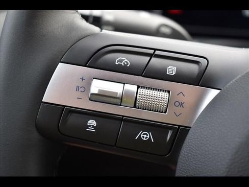 Certified 2025 Hyundai Tucson SEL image 23