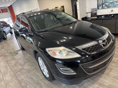Used 2012 MAZDA CX-9 Grand Touring w/ Moonroof & Bose Audio Pkg image 2