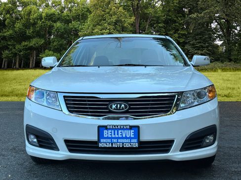 Used 2009 Kia Optima EX w/ Premium Pkg image 2