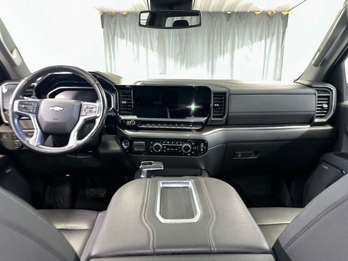 Certified 2022 Chevrolet Silverado 1500 LTZ image 34