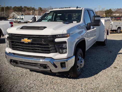 New 2025 Chevrolet Silverado 3500 W/T w/ WT Convenience Package image 3