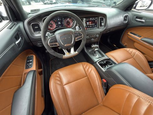 Used 2022 Dodge Charger SRT Hellcat image 9