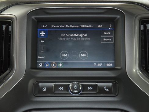 Used 2024 Chevrolet Silverado 2500 Custom w/ Custom Value Package image 34