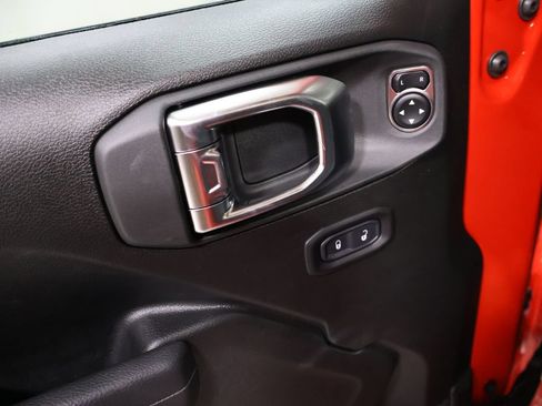 Certified 2026 Jeep Wrangler Unlimited Sport AWD/4WD image 14