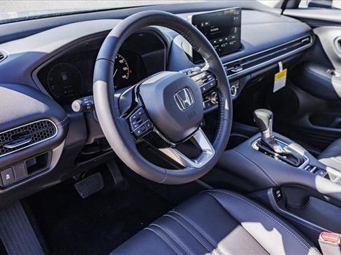 New 2026 Honda HR-V EX-L image 10